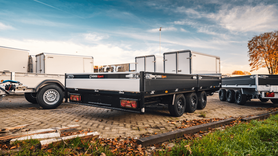 Henra Xpert black label achterlicht