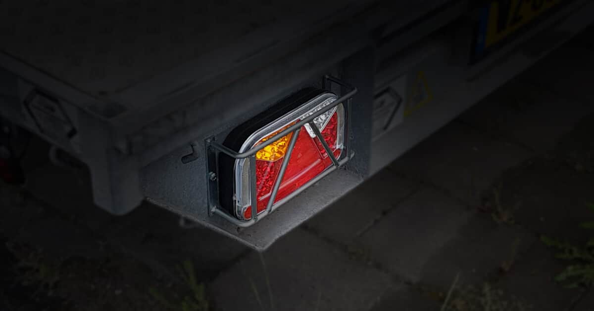 LED-Rückleuchten für den Anhänger. Warum LED wählen?