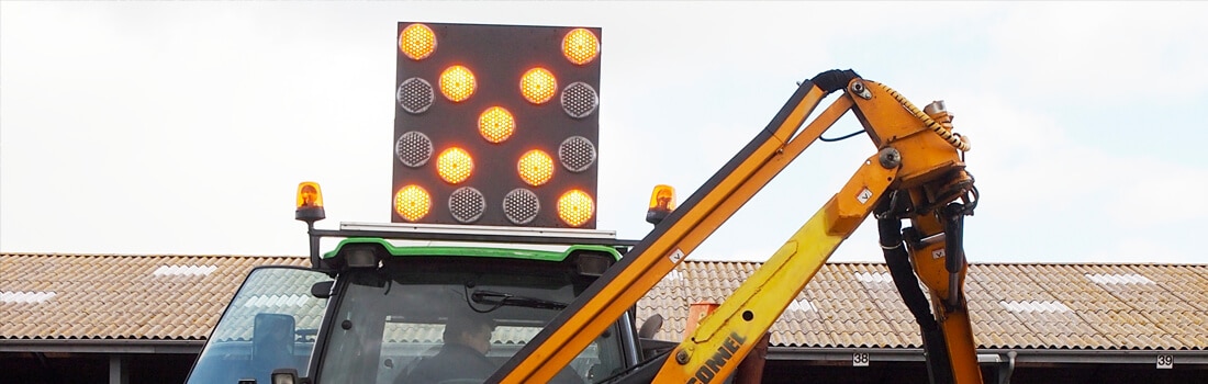 Safe roadside work with action window
