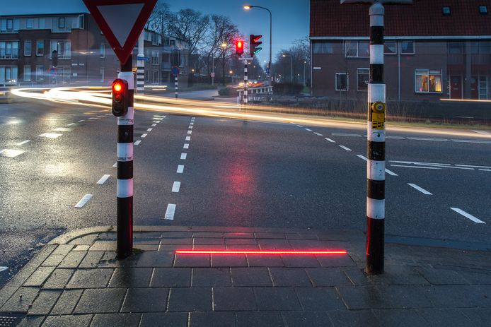 Wat betekent LED stoplicht ? - TRALERT®