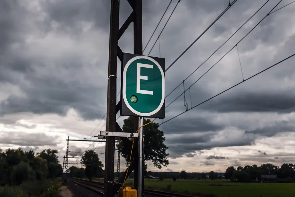 13-Spoor-project-flashers-tralert-verkleind
