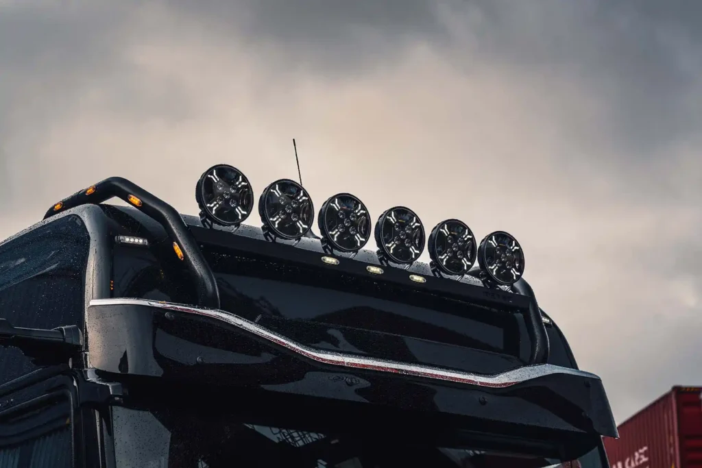 16-MANA-demo-fotoshoot-TRALERT-verkleind