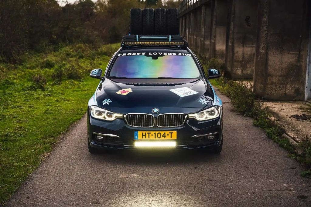 25-BMW-320d-F31-Touring-Geminus-LED-Bar-Noordkaap-verkleind