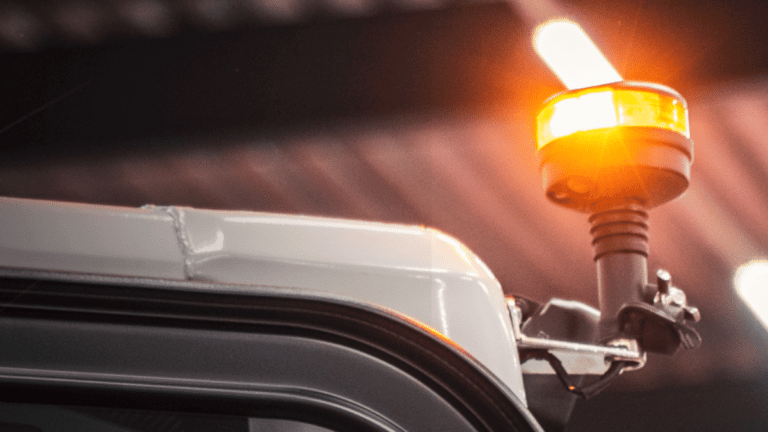 lampeggiante su camion