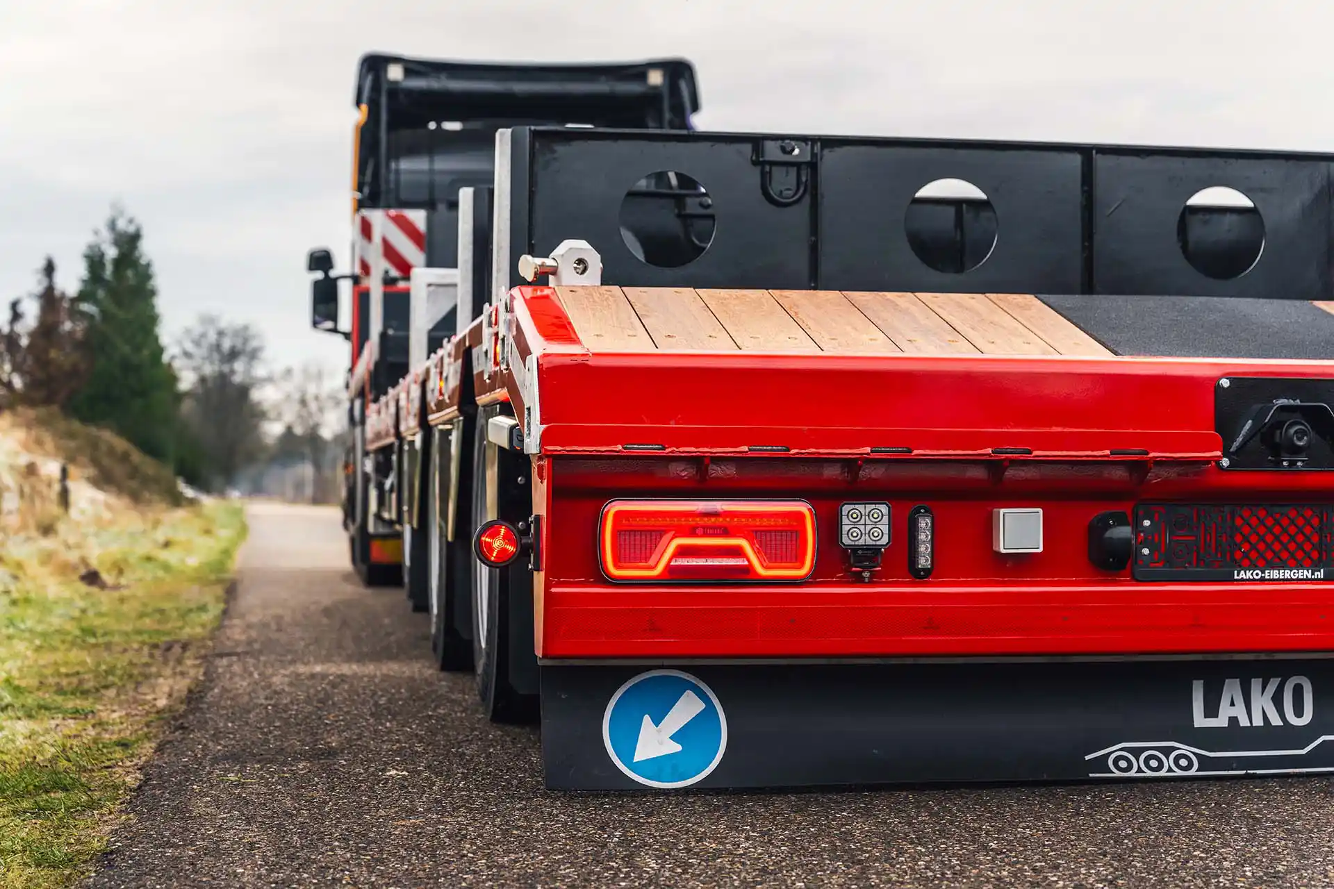 23-Lako-Semidieplader-Wessels-Transport-Rijssen-klein