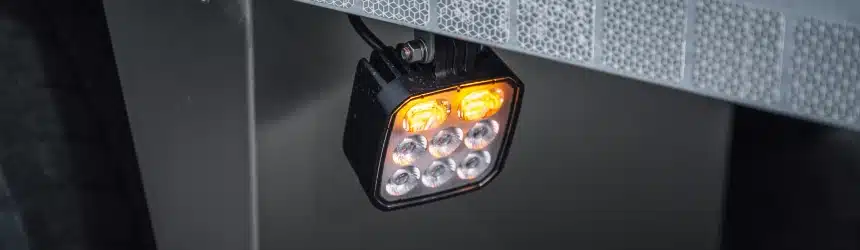 werklamp op bouwmachine