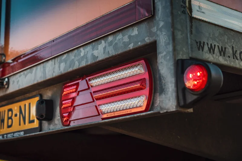Slimline Trailer lamp | 12-24v | (EU390LR2) Twin Pack | EU390LR2-EU390LR2-EU390LR2-2 Slimline Trailer lamp | 12-24v | (EU390LR2) Twin Pack | EU390LR2-EU390LR2-EU390LR2-2
