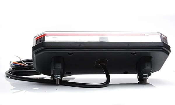 LED achterlicht universeel 12-24v 7-PIN AMP