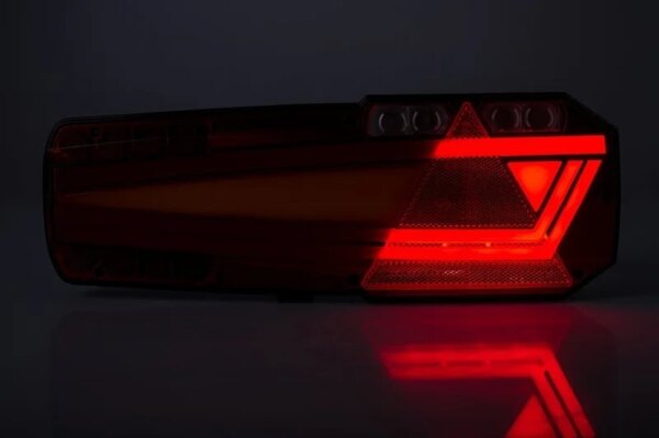 LED neon achterlicht rechts (non-driehoek) 12-24v 7-PIN's AMP | VC-5052B7-LZD 3012-VC-5052B7-5