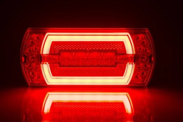 LED neon achterlicht incl. mist 12v 1m. Kabel horizontaal+verticaal Montage