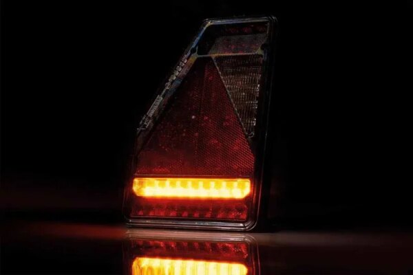 Links | LED achterlicht | canbusProof | driehoek model | 12v | 5-functie 5-PIN | VC-3301B5CAN-FT-277 L LED O SPKPM BAJONET 5PIN-VC-3301B5CAN-3