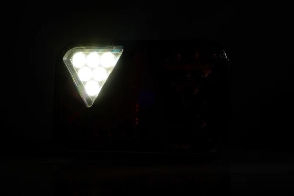 Rechts | LED achterlicht met achterlicht & kentekenlicht | 12v | 5-PIN | VC-2732B5-FT-270 P TB LED COF BAJONET 5PIN-VC-2732B5-9