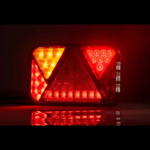Links | LED achterlicht met mistlicht & kentekenlicht | 12v | 5-PIN | VC-2721B5-FT-270 L TB LED PM BAJONET 5PIN-VC-2721B5-5 Links | LED achterlicht met mistlicht & kentekenlicht | 12v | 5-PIN | VC-2721B5-FT-270 L TB LED PM BAJONET 5PIN-VC-2721B5-5