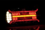 Links | LED achterlicht driehoek reflector & kentekenverlichting | 12-24v | 100cm. kabel | VC-3111-FT-610 L T LED DI-VC-3111-3