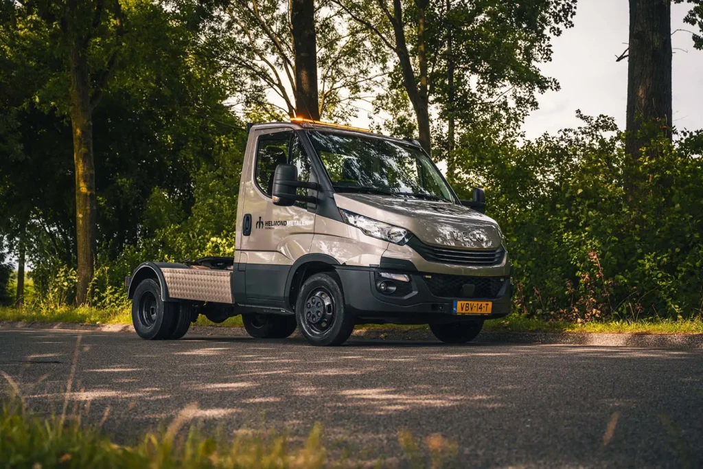 005-Iveco-Daily-BE-Trekker-Circulux-Tralert-klein
