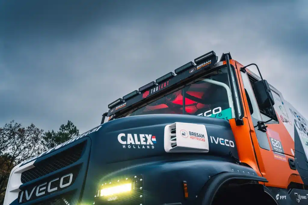 033-Iveco-Dakar-Truck-Leeuw-Rallysport
