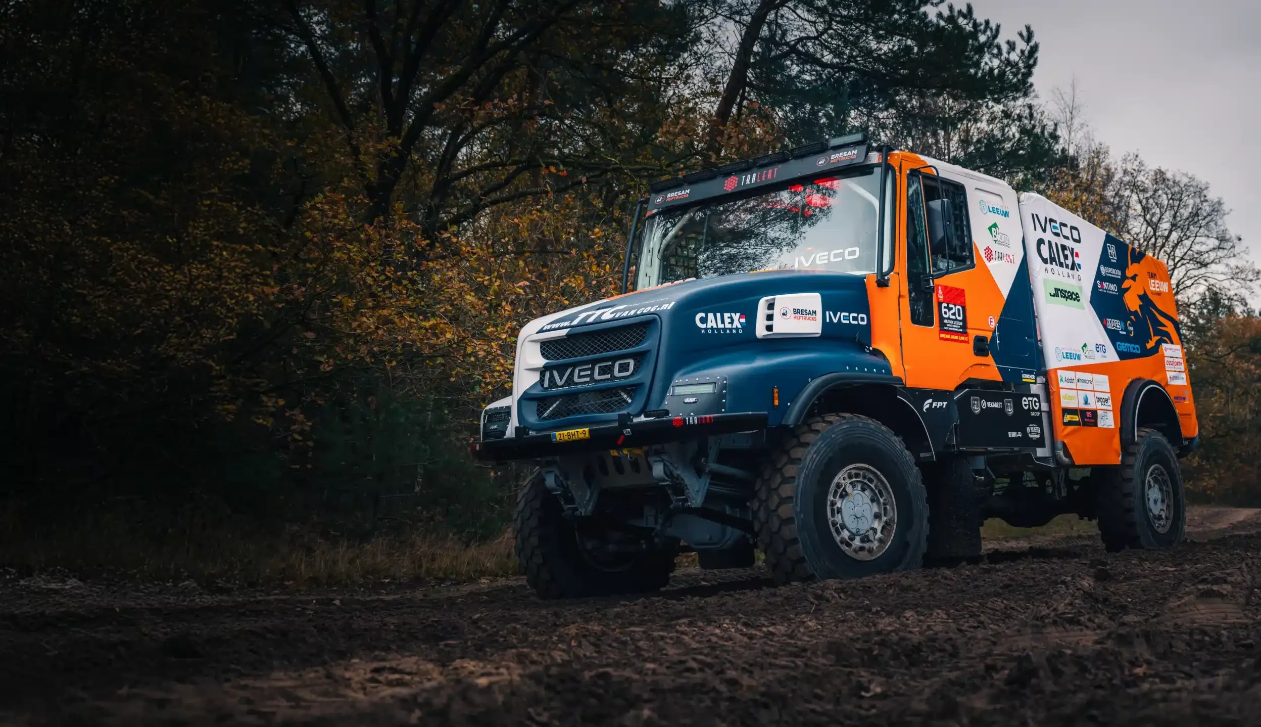 059-Iveco-Dakar-Truck-Leeuw-Rallysport-banner