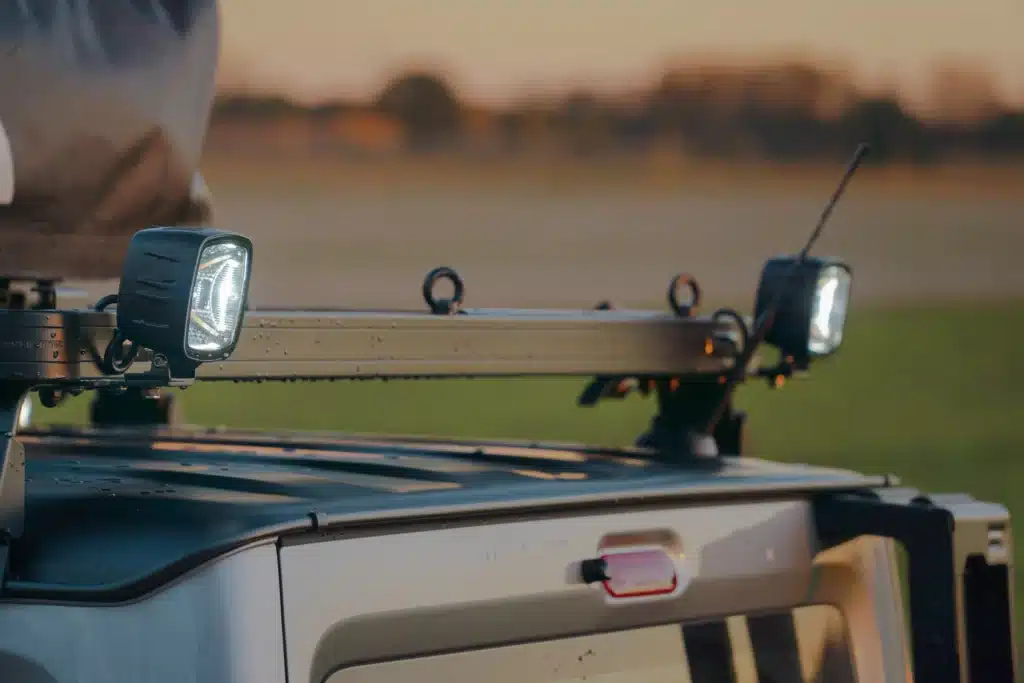 Suzuki-Jimny-Mata-fuorischema-tralert (10)