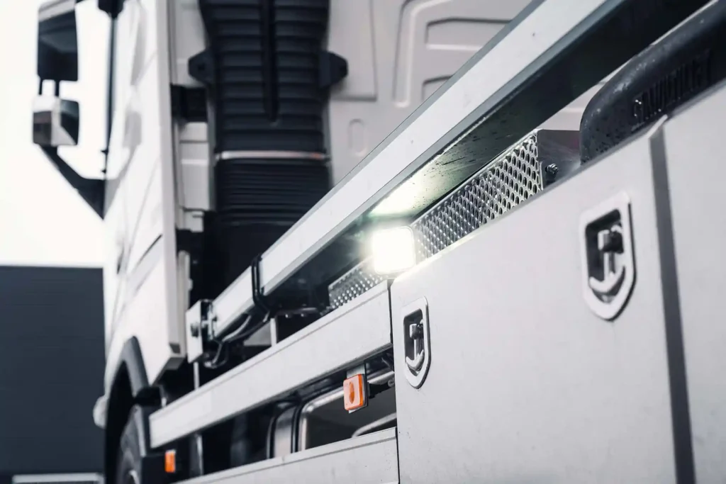 022-Prezero-Volvo-FH-Aero-TRALERT-klein