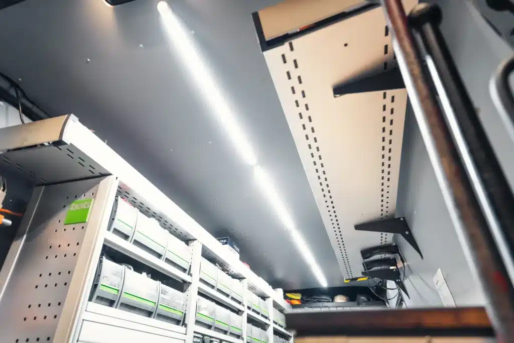 03-VCS-Crane-Service-interieurverlichting (2)