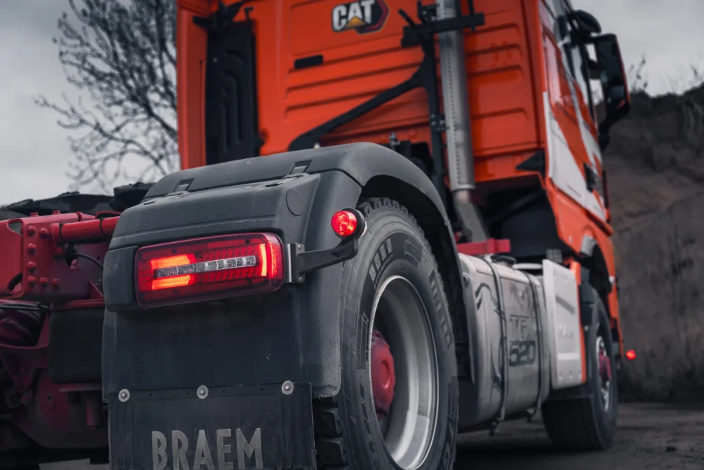 Deneire-nv-grondwerken-MAN-TGX-kipper (2)