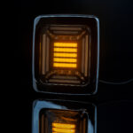 Transparant LED achterlicht met rode en amber lichtkleur