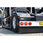 Rond achterlicht voor in opbouw truck
