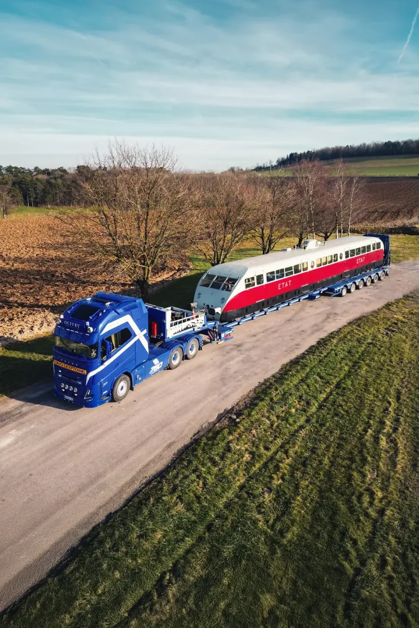 01-Gabry-Garage-Volvo-Olivry-project-16x9