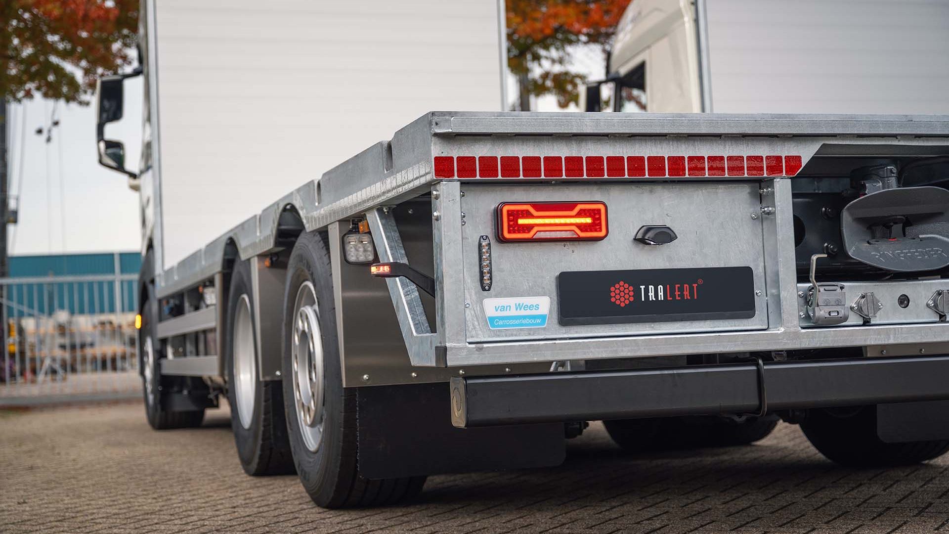 04-Van-Wees-Trailer-Service-klein 04-Van-Wees-Trailer-Service-klein